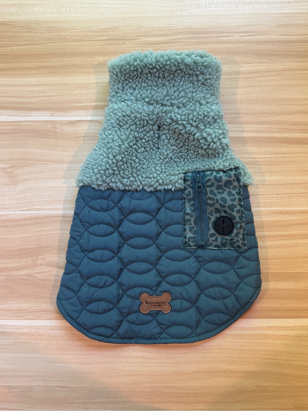 NWOT Koolaburra by UGG Quilted + Sherpa Dog Coat, Size Small